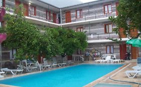 Отель Ipsos Hotel