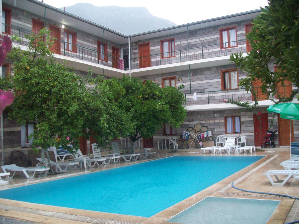 Ipsos Hotel Бельдиби Экстерьер фото